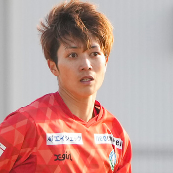 2 DF 長船加奈選手