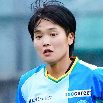 4 DF 三浦紗津紀選手