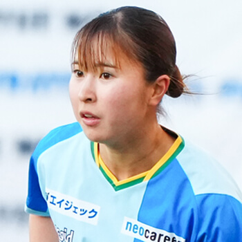 37 MF 石坂咲樹選手