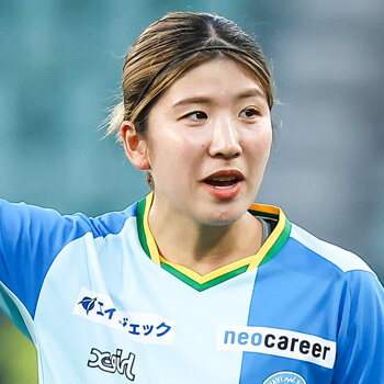 25 MF 太田萌咲選手